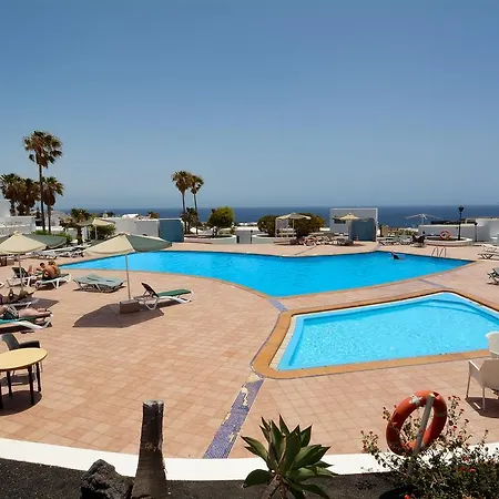 Zen Puerto Del Carmen Shared Pool 푸에르토 델 카르멘