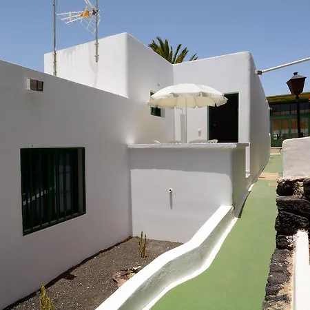 아파트 Zen Puerto Del Carmen Shared Pool